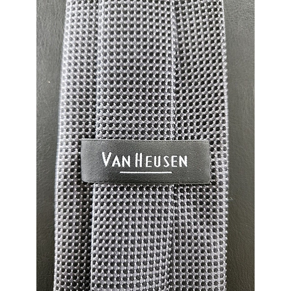 Men's Neck Tie Van Hausen Silk L58" W3.50"